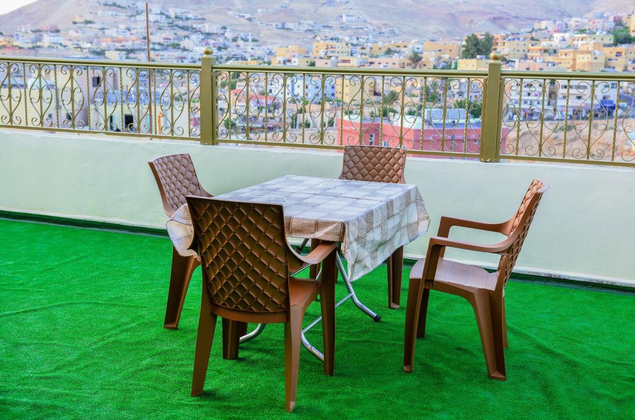 Appartement Petra Royal House à Wadi Musa Extérieur photo